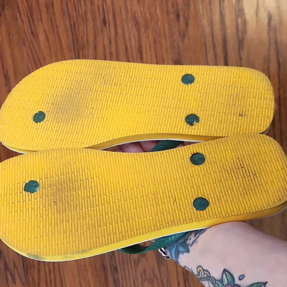 FARM Rio×Havaianas Yellow Chita Sandals - Picture 8 of 8